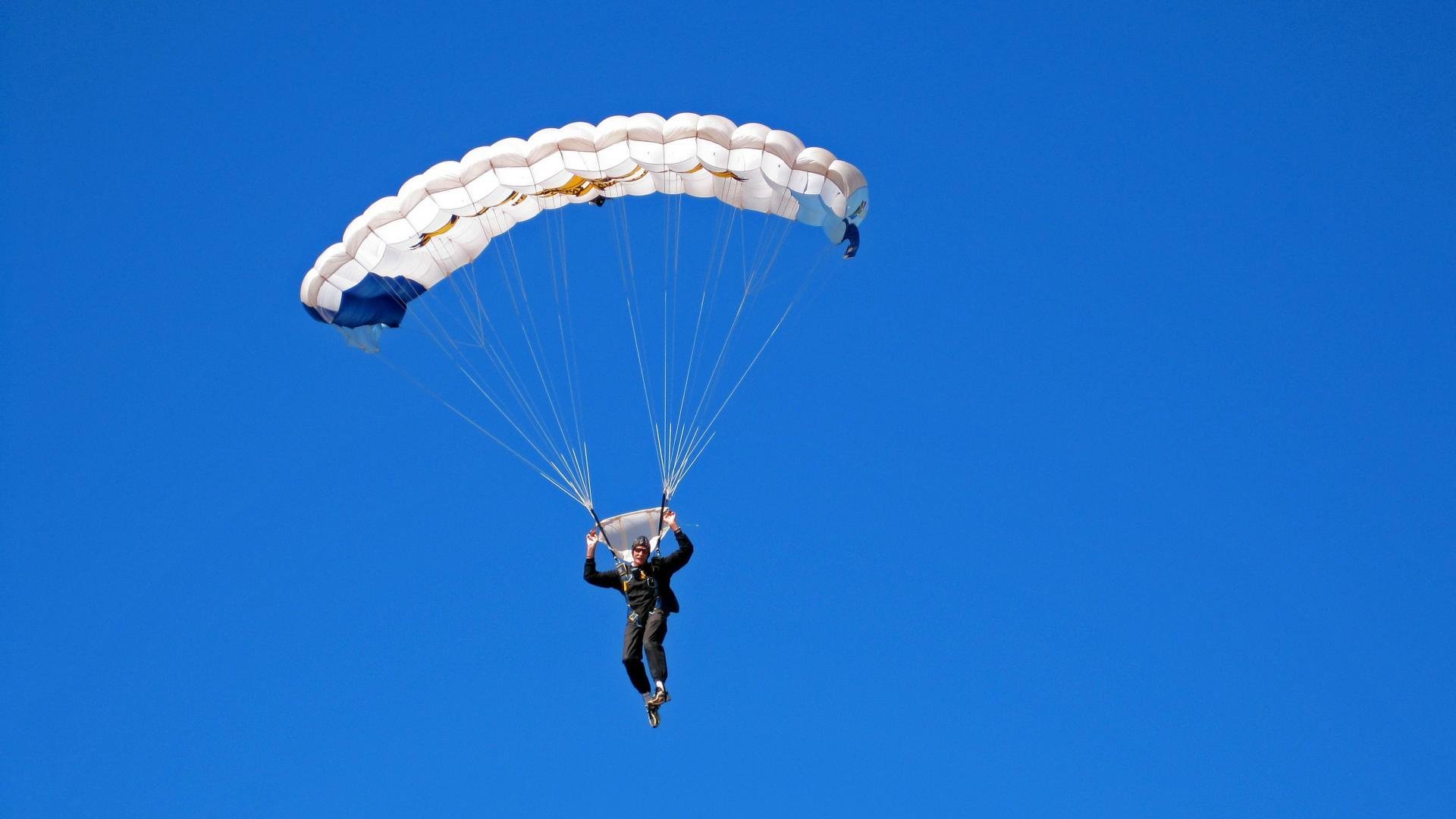 kaiyun登录入口-城市马拉松配速员制度增强群众参与体验，马拉松比赛的配速员做什么工作